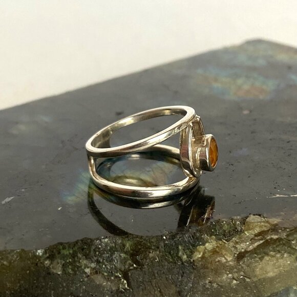 Sterling Silver 925 Round Faceted Citrine Gemstone Horseshoe Ring Sz 6.5 - Picture 6 of 16